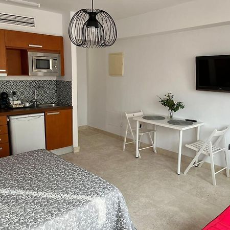 Illescas Apartamento Estepona Ngoại thất bức ảnh